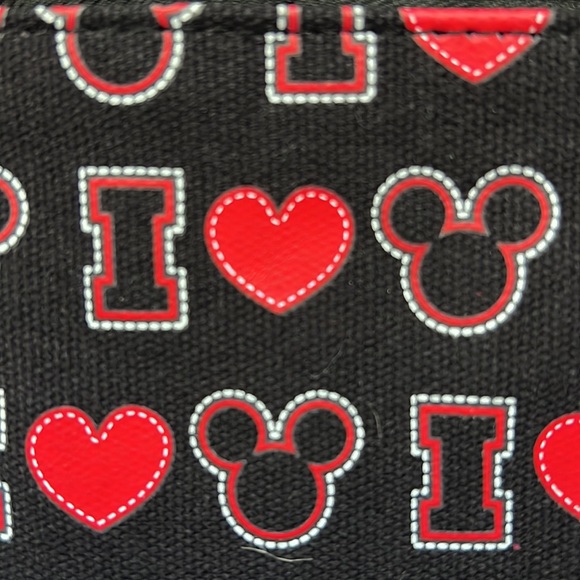 Disney Mickey Mouse Crossbody Passport Shoulder Travel Bag Blk/Red NWOT - Picture 5 of 7